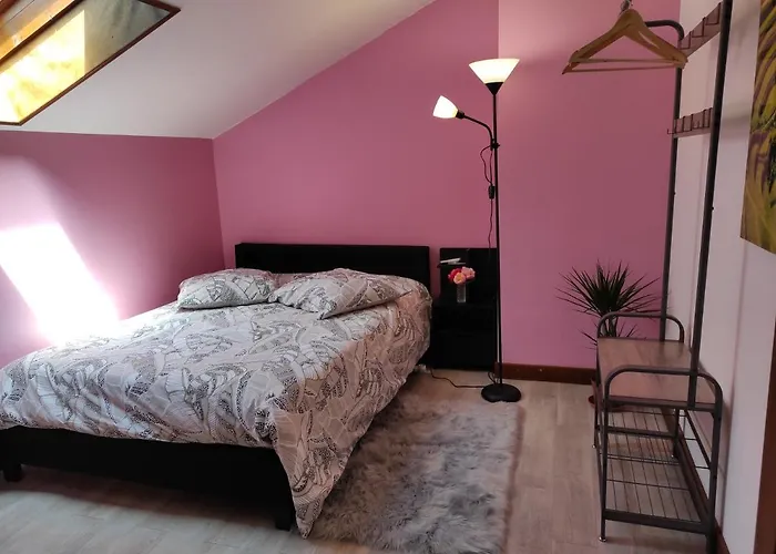Chez Sam Nocleg ze śniadaniem *