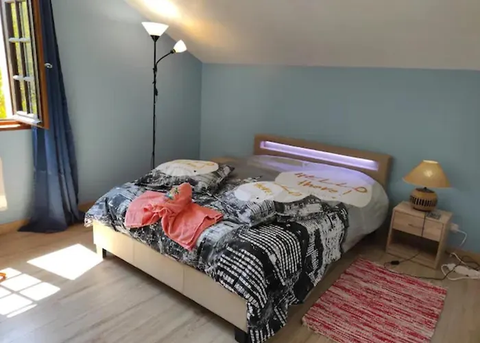 Nocleg ze śniadaniem Chez Sam *